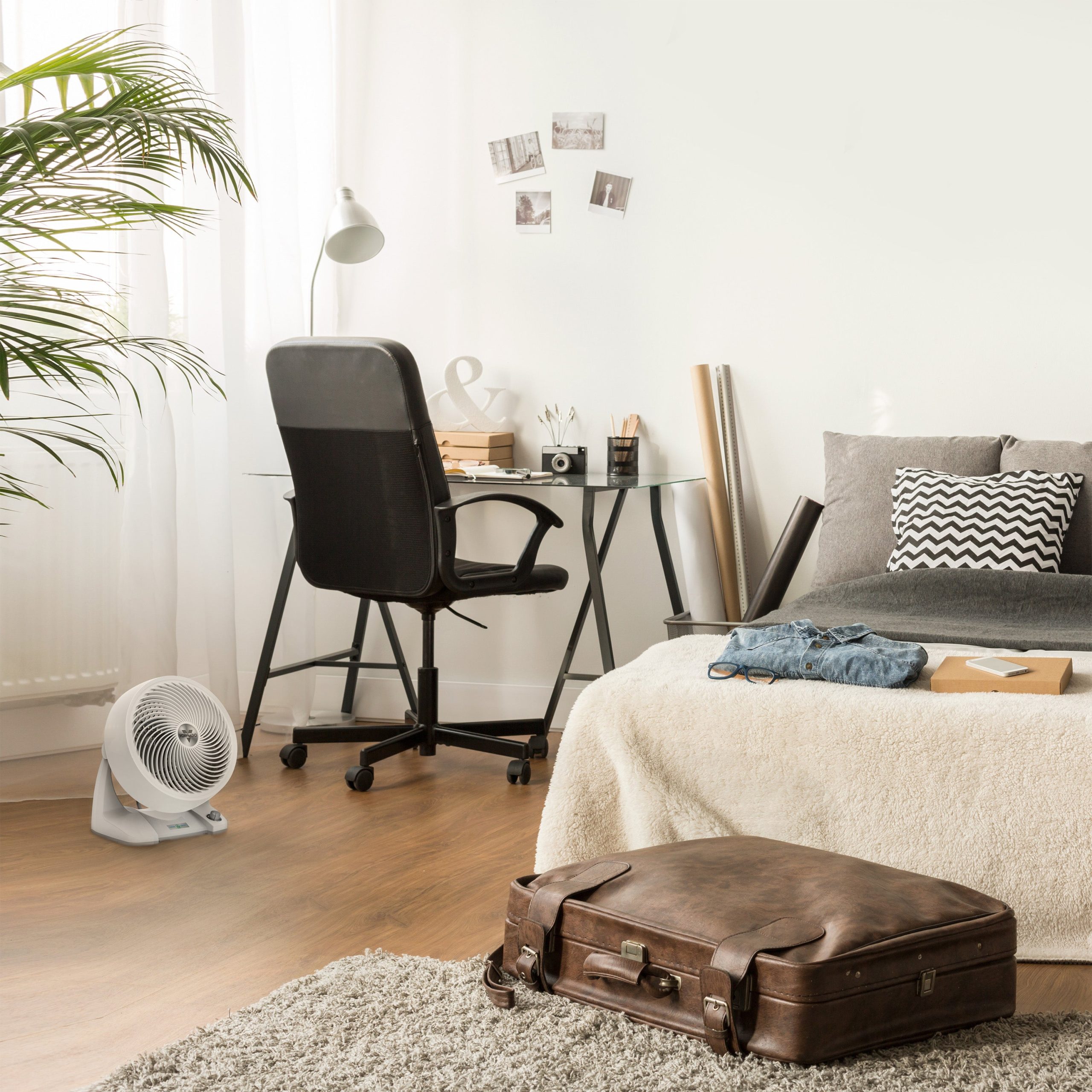 633DC Energy Smart Medium Air Circulator - Image 2